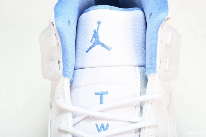 308243-142 Retro   12 'UNC' Jordan 0518